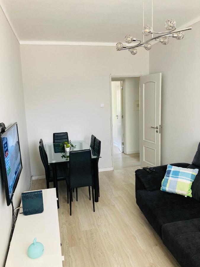 Apartamento Remodelado No Seixal Seixal  Exterior photo