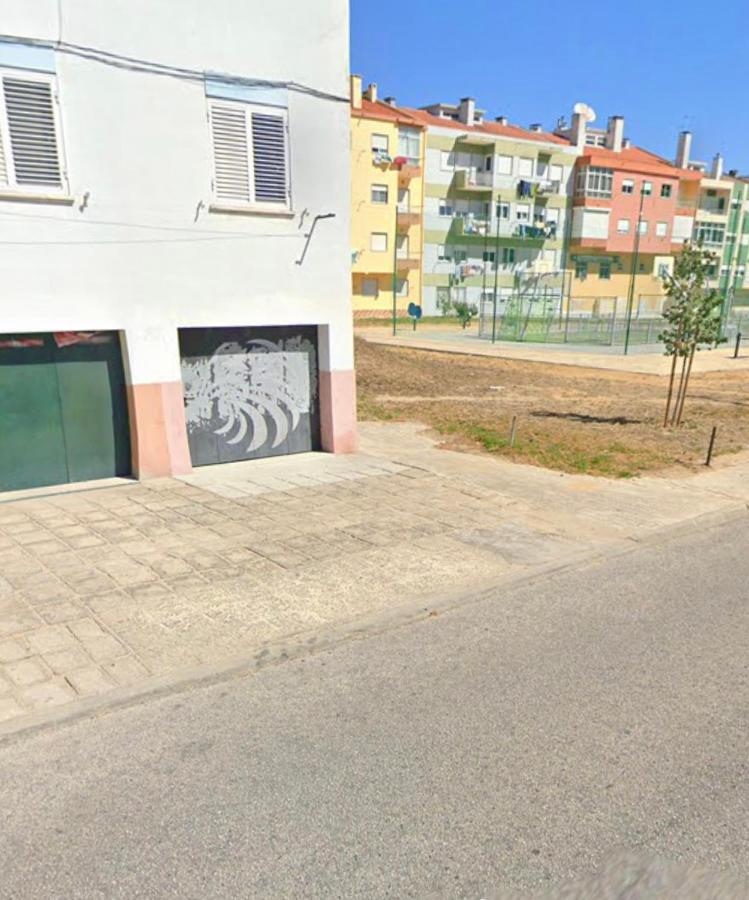 Apartamento Remodelado No Seixal Seixal  Exterior photo
